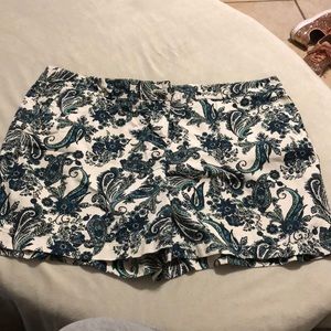 Pastel green/blue/white shorts sz 17 loft